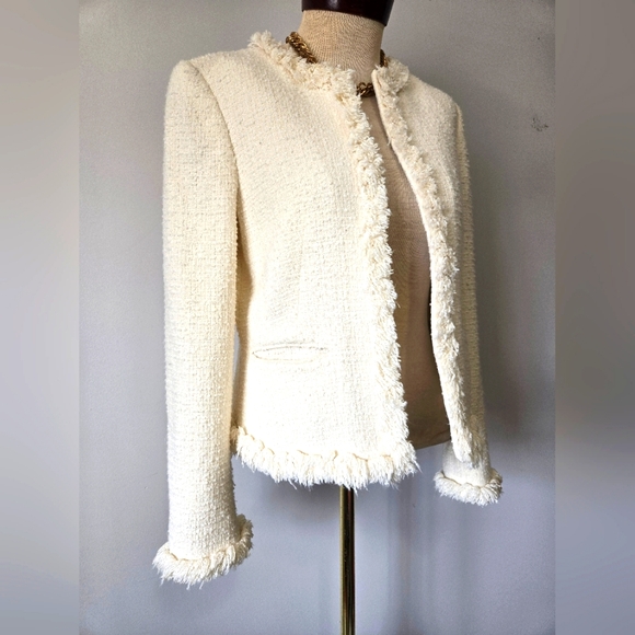 L.K BENNETT LONDON Cream Cottton Tweed Cropped Open Front Jacket With Fringe. 8 - Picture 2 of 16